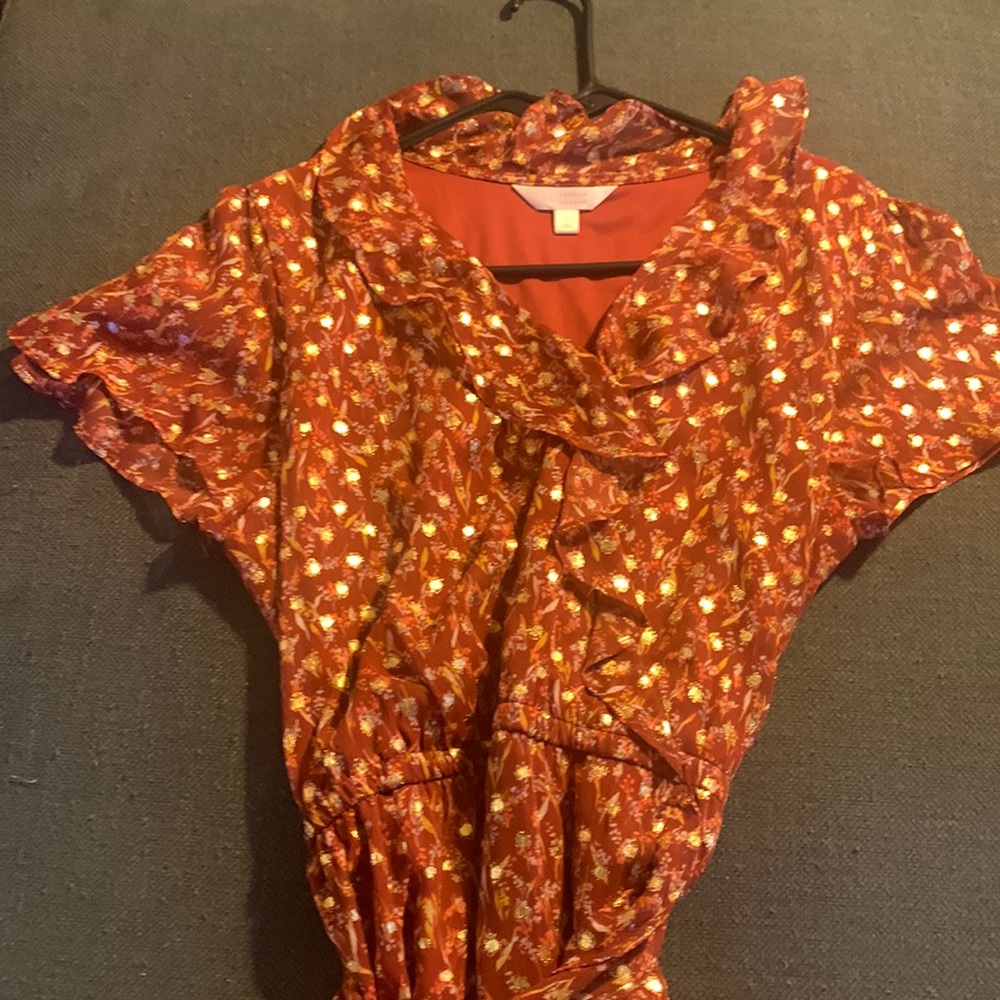 Lauren Conrad dress, very stylish great for a night out to dinner!